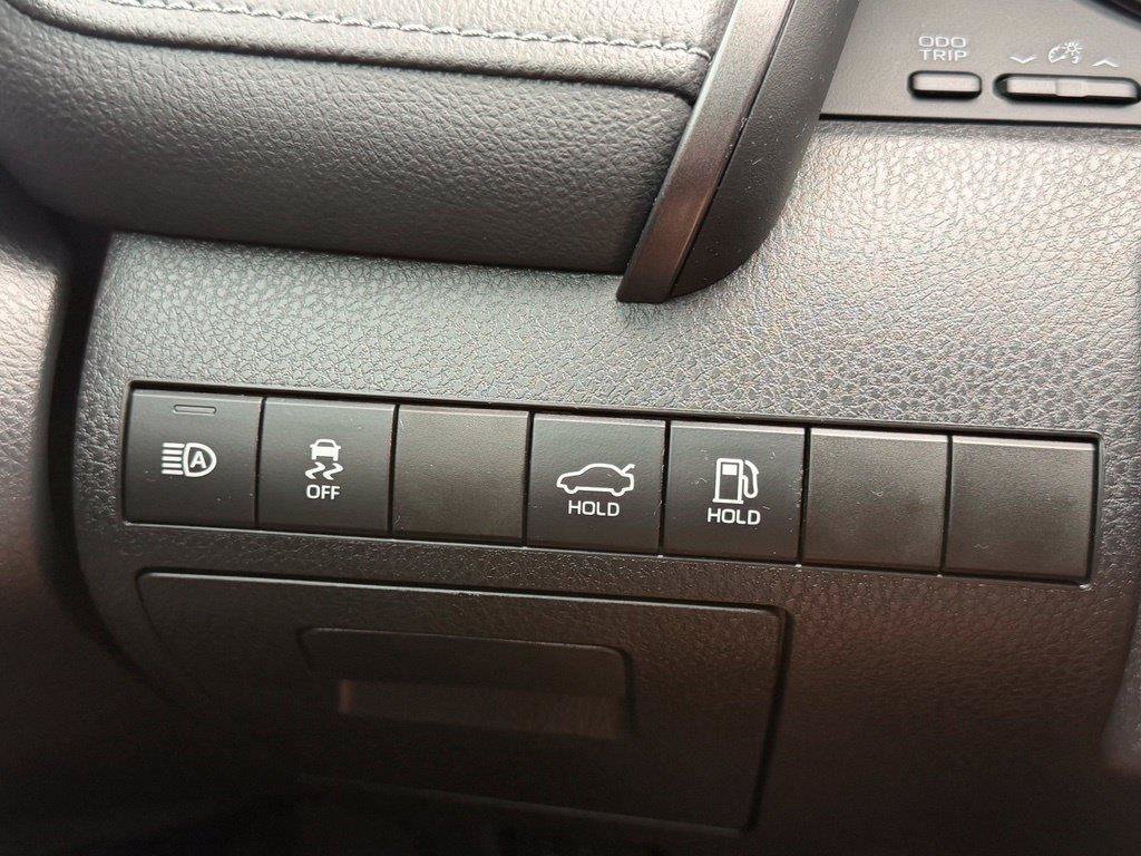 Used 2024 Toyota Camry XSE w/ Blackout Package (TMS) FWD image 17