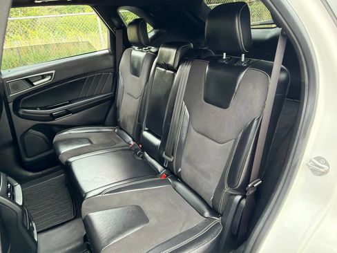 Used 2019 Ford Edge ST AWD/4WD image 21