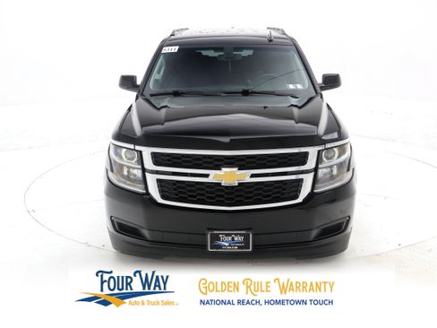 Used 2018 Chevrolet Suburban LS w/ Skid Plate Package image 9