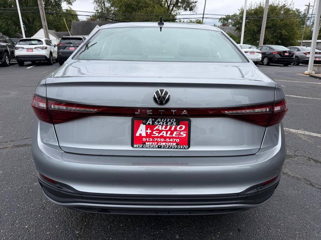 Used 2025 Volkswagen Jetta S FWD image 7