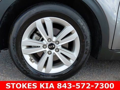 Used 2019 Kia Sportage LX FWD image 10