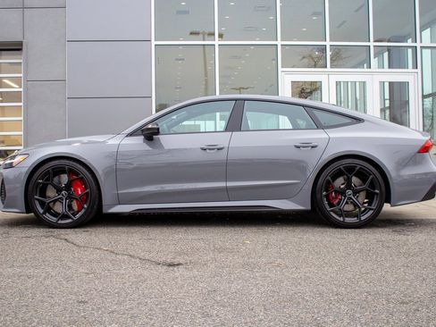 Used 2026 Audi RS 7 Performance image 7
