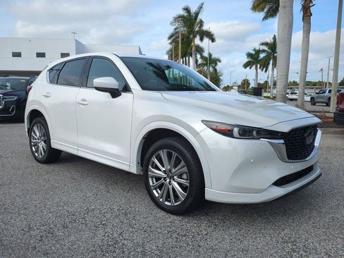 Used 2023 MAZDA CX-5 Signature image 3