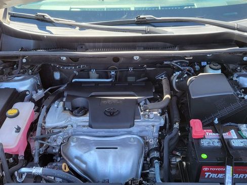 Used 2017 Toyota RAV4 LE image 34