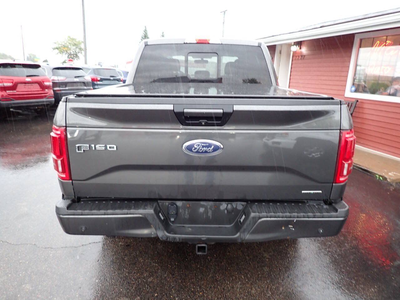 Used 2015 Ford F150 XLT w/ Equipment Group 302A Luxury RWD image 5