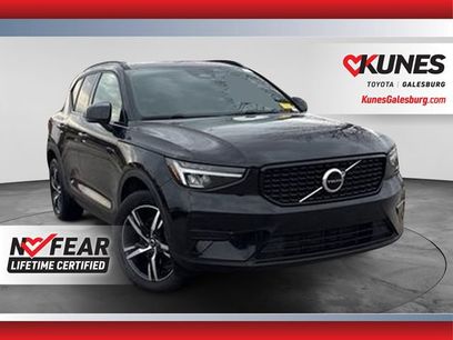 Used 2024 Volvo XC40 B5 Core