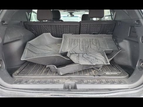 Used 2023 Chevrolet Equinox LT FWD image 5