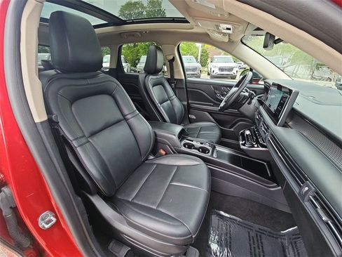 Used 2023 Lincoln Corsair Standard w/ Equipment Group 102A image 25