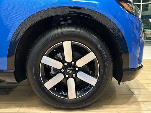 New 2026 Honda Prologue Touring image 5