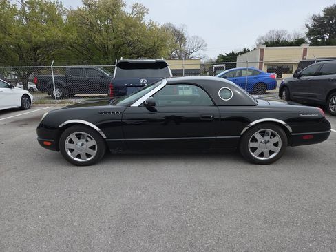 Used 2002 Ford Thunderbird image 8
