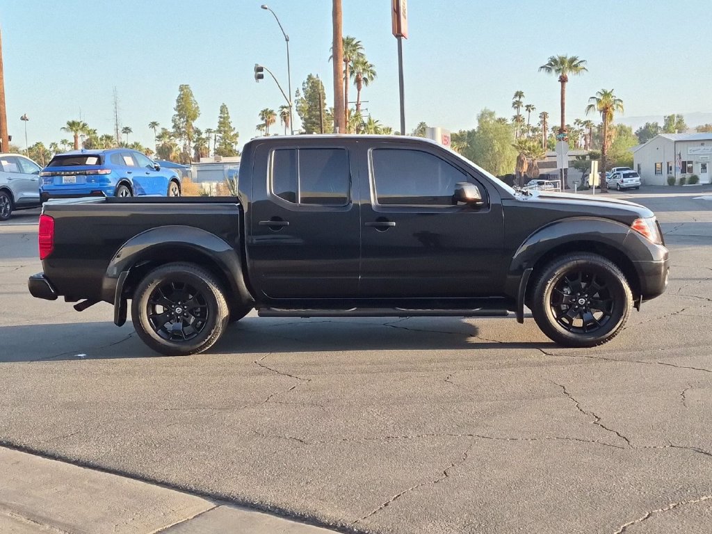 Used 2021 Nissan Frontier SV w/ Midnight Edition Floor Mats RWD image 5