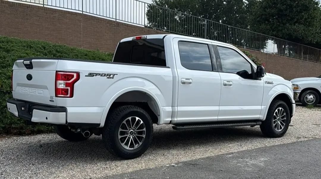 Used 2018 Ford F150 XLT w/ Equipment Group 302A Luxury AWD/4WD image 6