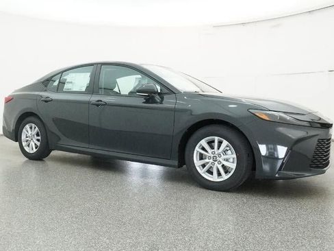 New 2026 Toyota Camry LE image 28