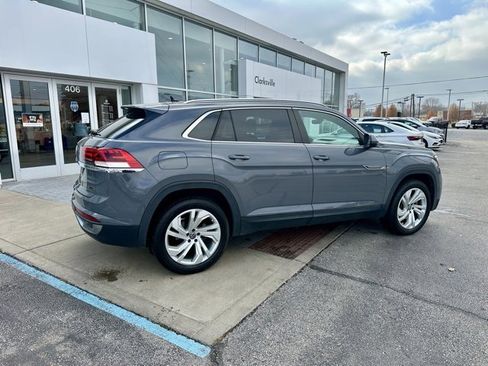 Used 2020 Volkswagen Atlas Cross Sport SEL image 7