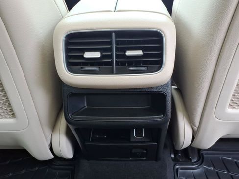 Used 2022 Mercedes-Benz GLE 350 4MATIC image 28