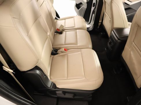 Used 2023 Ford Explorer XLT w/ Equipment Group 202A image 15