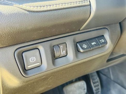 Certified 2023 GMC Acadia Denali w/ Black Diamond Edition image 19