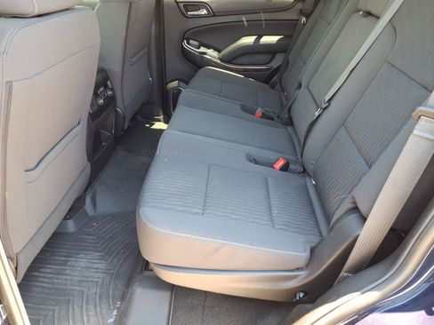 Used 2018 Chevrolet Tahoe LS RWD image 21