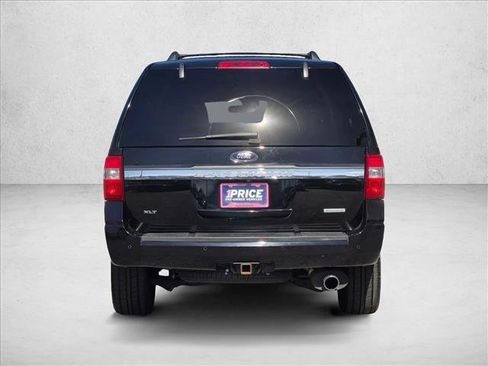 Used 2017 Ford Expedition XLT w/ Equipment Group 202A image 7