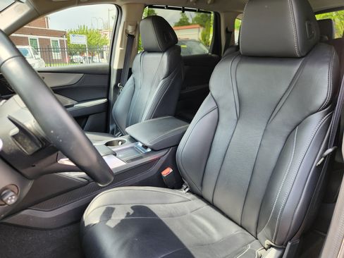 Used 2023 Acura MDX SH-AWD w/ Technology Package image 7