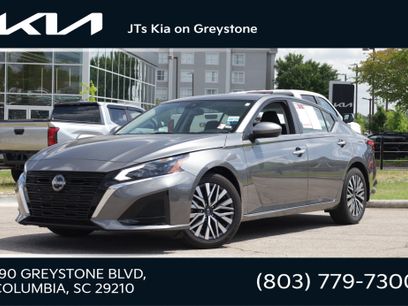 Used 2023 Nissan Altima 2.5 SV