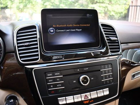 Used 2018 Mercedes-Benz GLE 350 w/ Premium 1 Package image 22