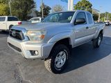 Used 2012 Toyota Tacoma 4x4 Access Cab V6 image 3
