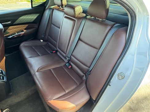 Used 2017 Acura TLX V6 w/ Technology Package image 9