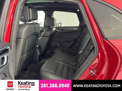 Used 2023 Porsche Macan Turbo AWD/4WD image 15