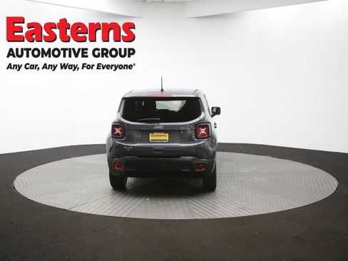 Used 2023 Jeep Renegade Latitude image 37