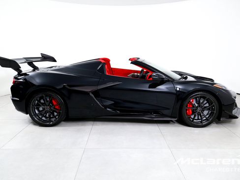 Used 2026 Chevrolet Corvette ZR1 w/ ZR1 Carbon Fiber Aero Package RWD image 10