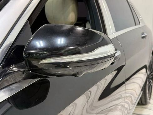 Used 2016 Mercedes-Benz Maybach S 600 image 12