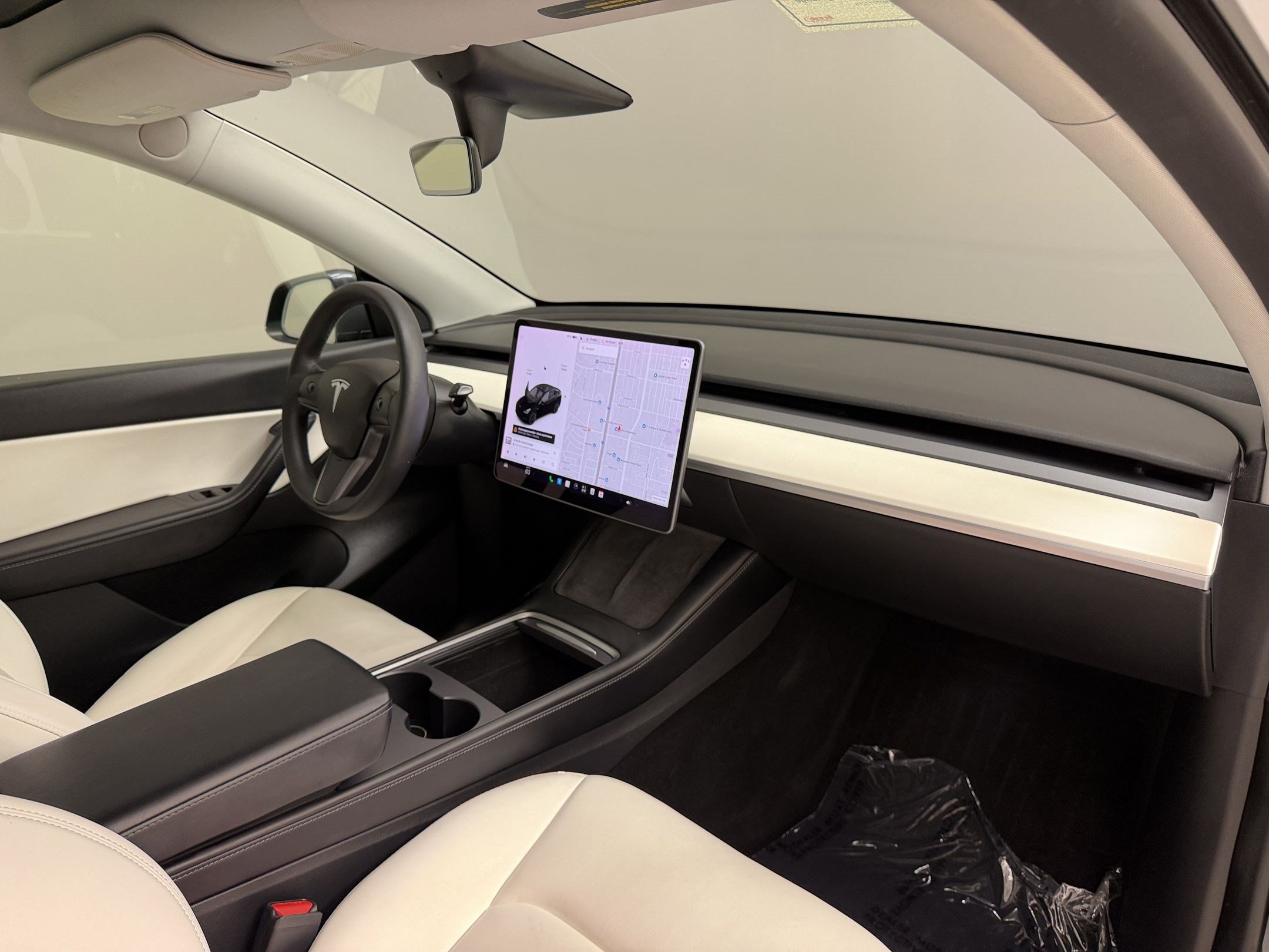 Used 2021 Tesla Model Y Long Range AWD/4WD image 31