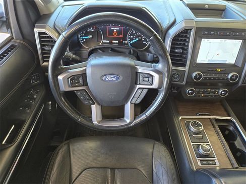 Used 2020 Ford Expedition Platinum image 15