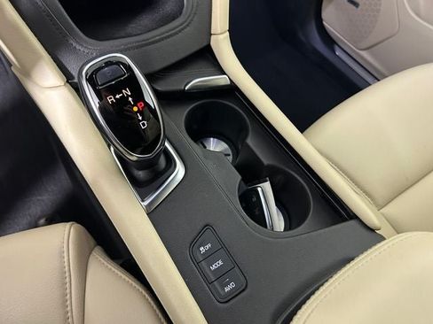 Used 2018 Cadillac XT5 AWD image 20