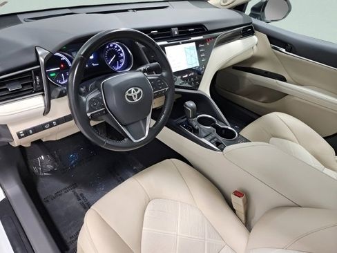 Used 2019 Toyota Camry SE image 27