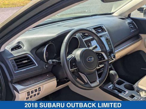 Used 2018 Subaru Outback 2.5i Limited image 15