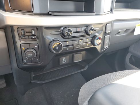 New 2026 Ford F250 XL w/ STX Appearance Package AWD/4WD image 22