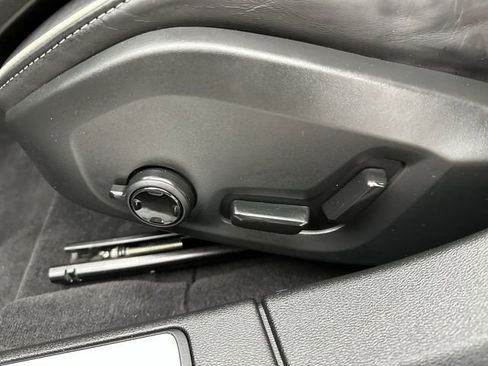 Certified 2025 Volvo V60 T8 Polestar image 12