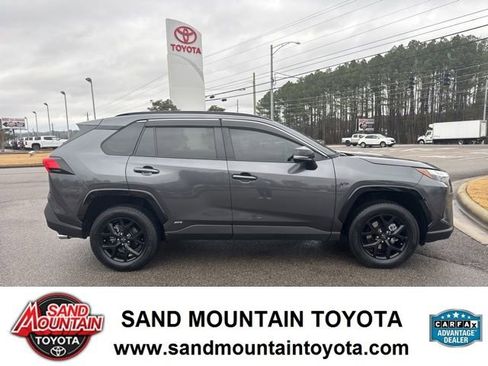 Used 2023 Toyota RAV4 XLE image 2