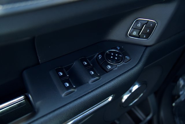 Certified 2024 Ford Expedition XLT AWD/4WD image 17