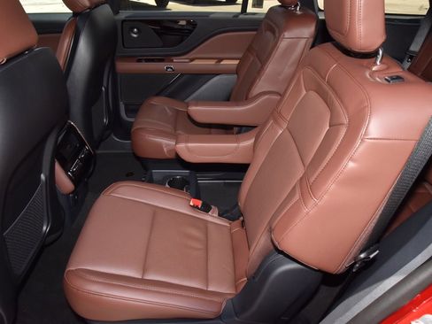 New 2026 Lincoln Aviator Reserve RWD image 14