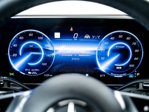 Certified 2023 Mercedes-Benz EQE 350+ SUV image 16