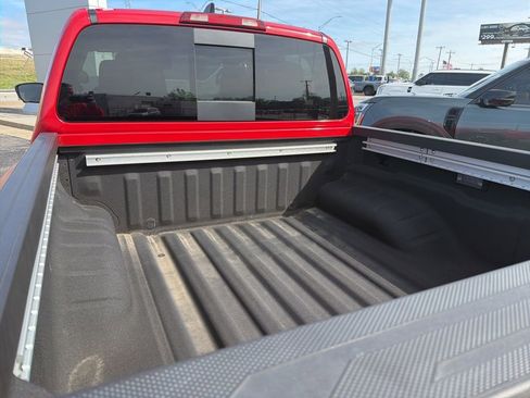 Used 2024 Nissan Frontier Pro-X w/ Pro Convenience Package image 13