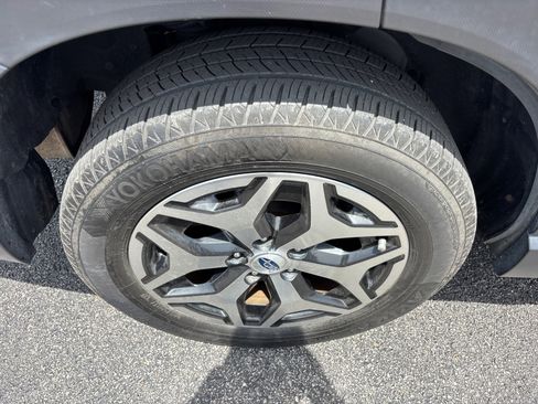 Used 2021 Subaru Forester Premium w/ Popular Package #1 AWD/4WD image 10