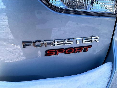 Used 2023 Subaru Forester Sport image 8