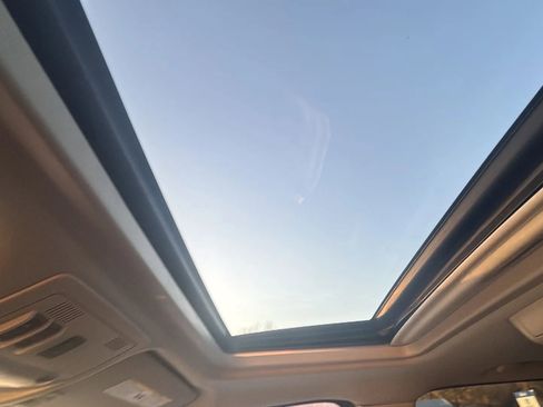 Used 2012 Chevrolet Tahoe LTZ image 5