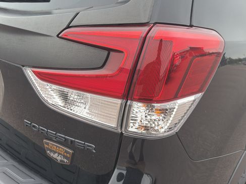 Certified 2023 Subaru Forester Wilderness AWD/4WD image 17