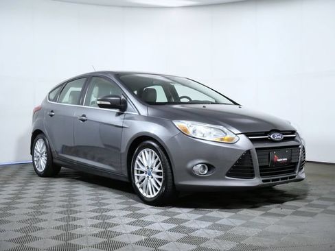 Used 2012 Ford Focus SEL FWD image 1