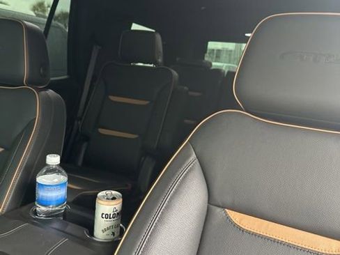 Used 2023 GMC Yukon AT4 w/ AT4 Premium Package image 11